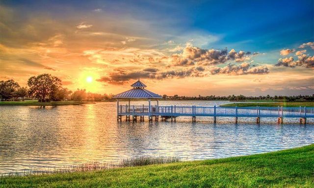 11066 SW Sunrise Lake Drive, Port St Lucie, FL 34987