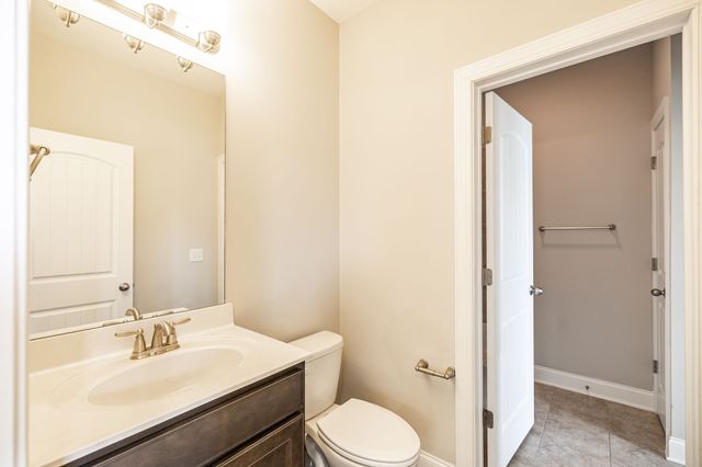 169 Ashcrest Pt, Hendersonville, TN 37075