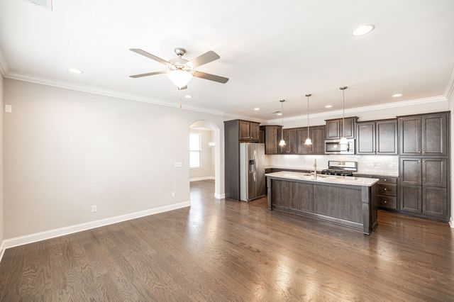 169 Ashcrest Pt, Hendersonville, TN 37075