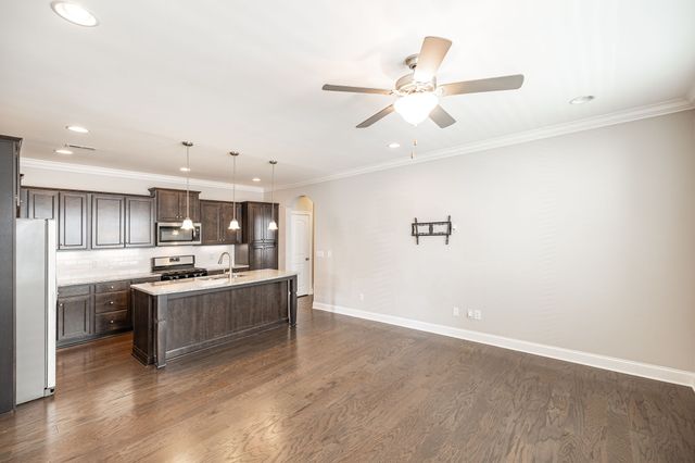 169 Ashcrest Pt, Hendersonville, TN 37075