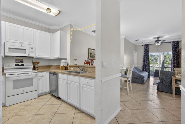 3055 Grandiflora Drive, Greenacres, FL 33467