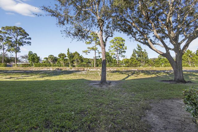 3055 Grandiflora Drive, Greenacres, FL 33467