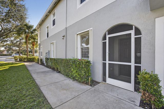 3055 Grandiflora Drive, Greenacres, FL 33467