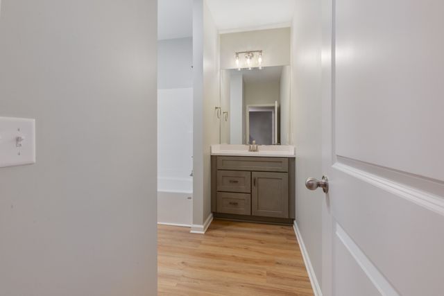 103 Mack St, Dickson, TN 37055