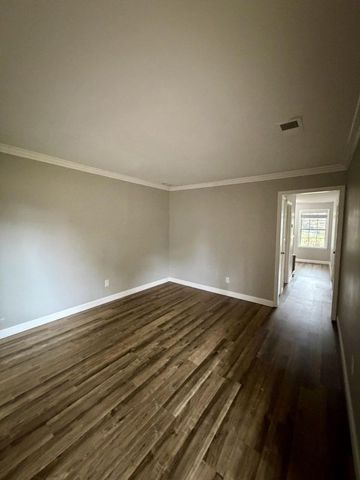 712 Calista Rd, White House, TN 37188