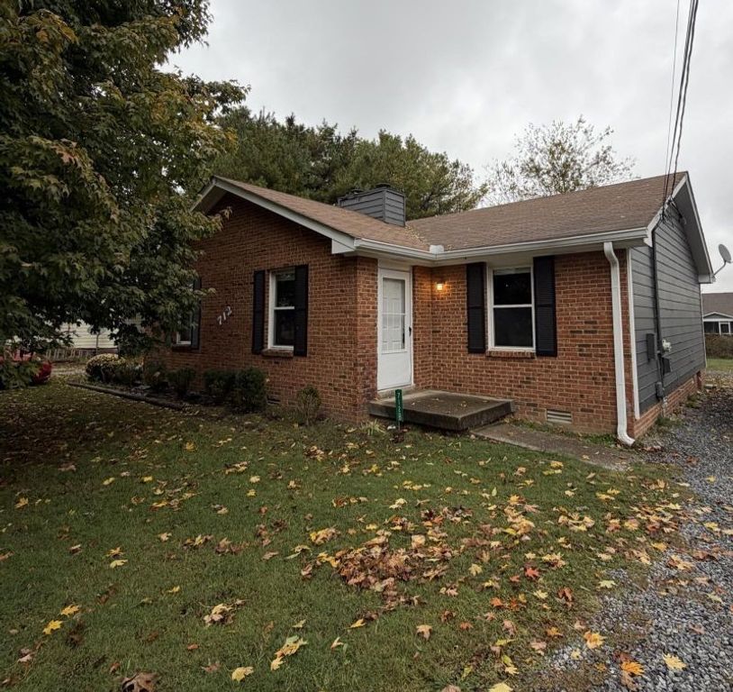 712 Calista Rd, White House, TN 37188