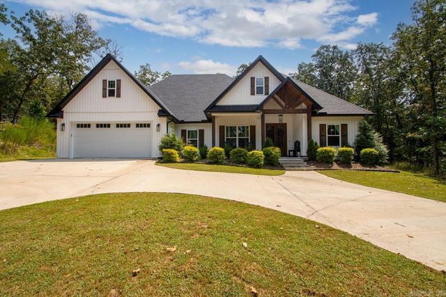 1178 Brookhaven Court, Alexander, AR 72002