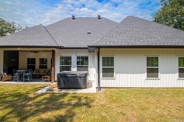 1178 Brookhaven Court, Alexander, AR 72002