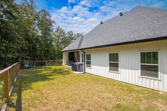 1178 Brookhaven Court, Alexander, AR 72002