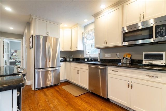 60 Northgate Rd, Northborough, MA 01532