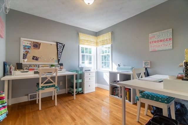 60 Northgate Rd, Northborough, MA 01532