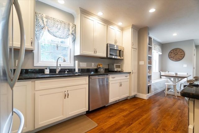 60 Northgate Rd, Northborough, MA 01532