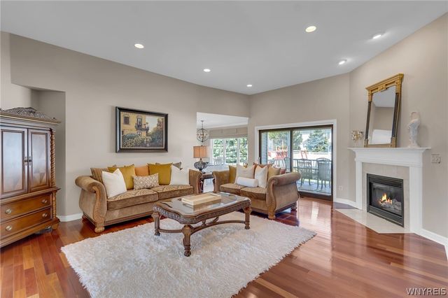 5252 Mallard Roost, Clarence, NY 14221