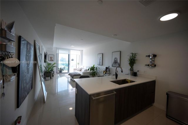 488 NE 18th St 304, Miami, FL 33132