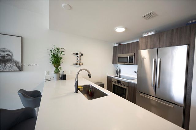 488 NE 18th St 304, Miami, FL 33132