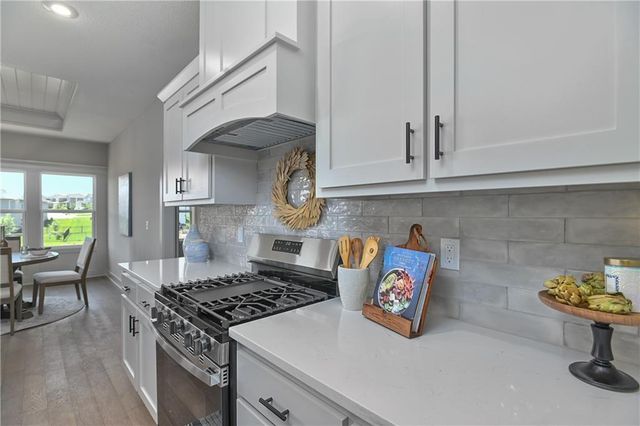 24625 W 60 Terrace, Shawnee, KS 66226