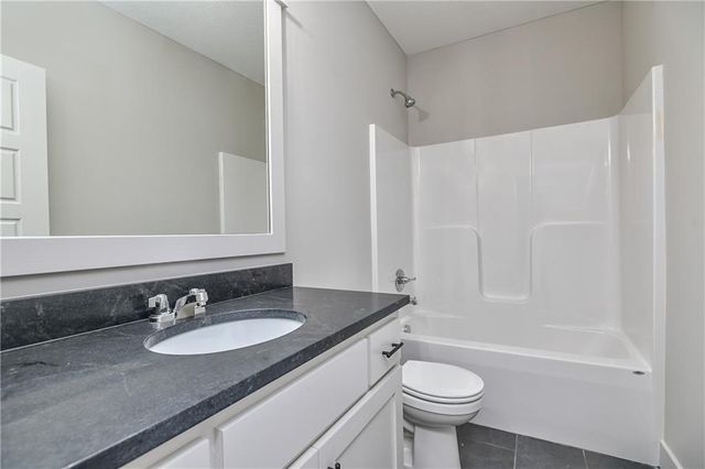 24625 W 60 Terrace, Shawnee, KS 66226