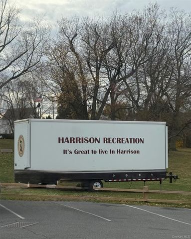 62 Underhill Avenue 2B, West Harrison, NY 10604