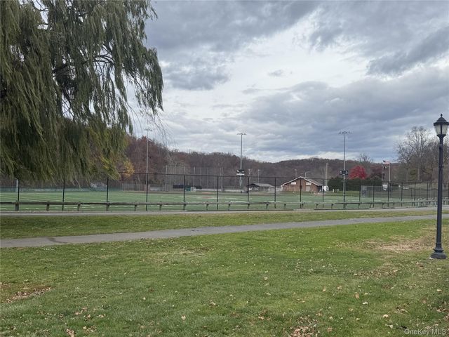 62 Underhill Avenue 2B, West Harrison, NY 10604