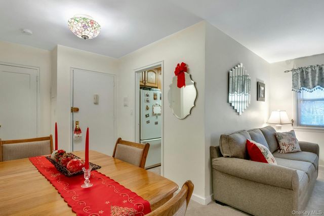 62 Underhill Avenue 2B, West Harrison, NY 10604