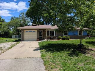 2214 Learnard Avenue, Lawrence, KS 66046