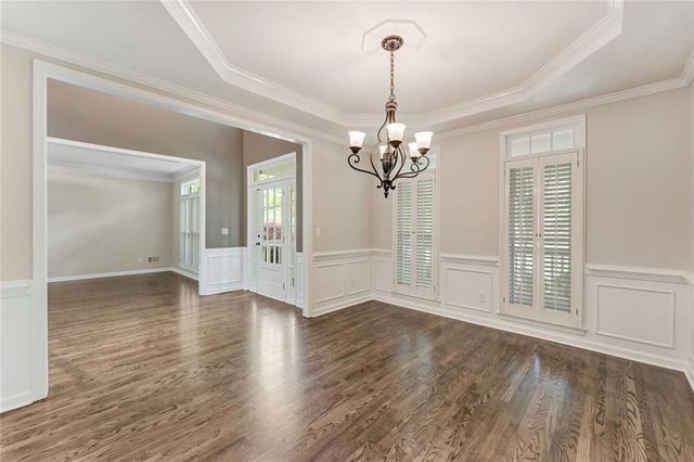 175 Woodcliff Drive, Suwanee, GA 30024