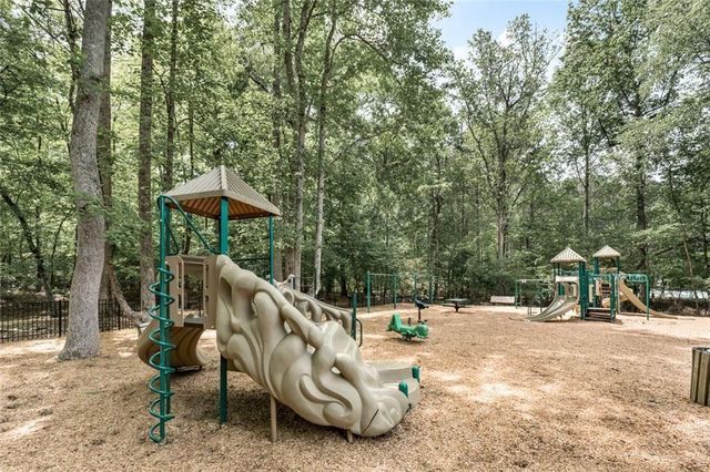 175 Woodcliff Drive, Suwanee, GA 30024