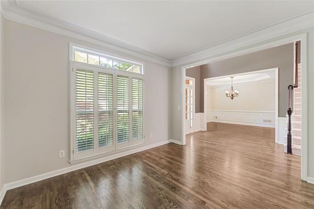 175 Woodcliff Drive, Suwanee, GA 30024