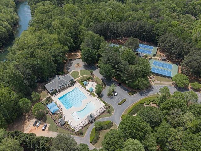175 Woodcliff Drive, Suwanee, GA 30024
