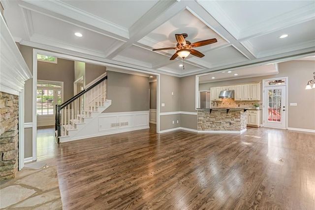 175 Woodcliff Drive, Suwanee, GA 30024