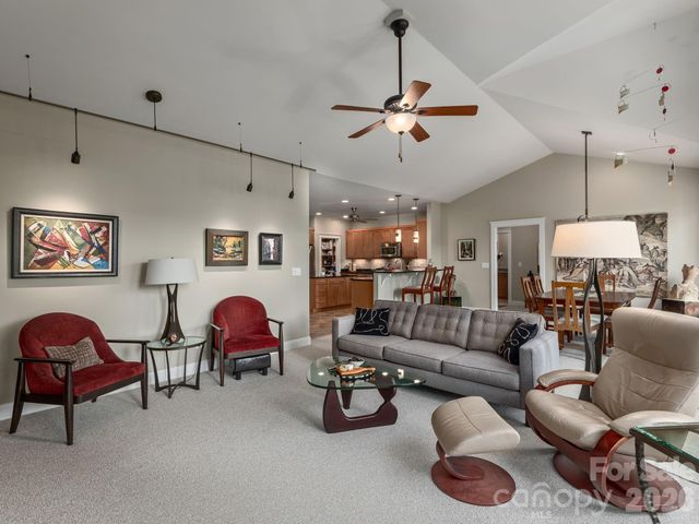 2 Green Drake Court, Candler, NC 28715