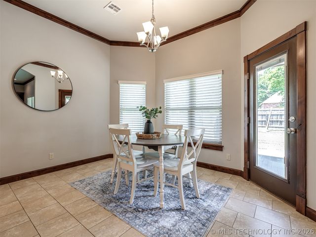 2125 Turtle Creek Street, Bartlesville, OK 74006