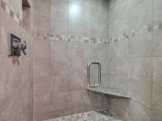 2125 Turtle Creek Street, Bartlesville, OK 74006