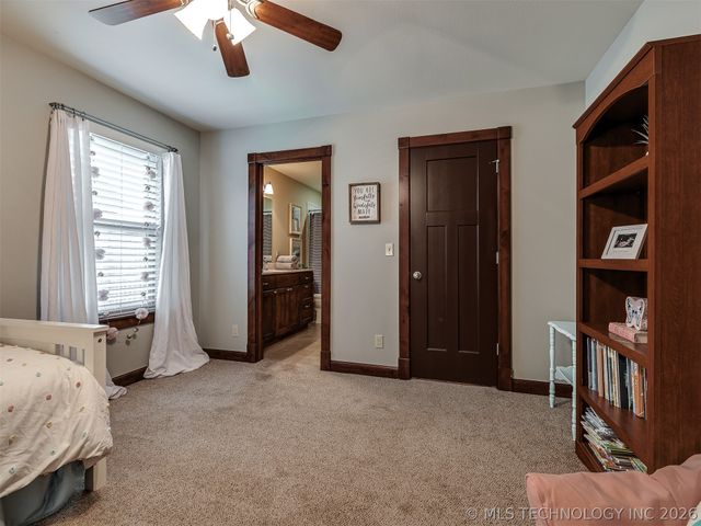 2125 Turtle Creek Street, Bartlesville, OK 74006