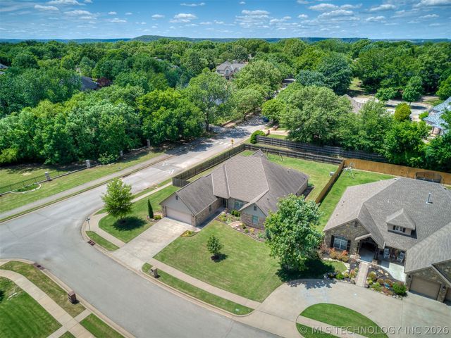 2125 Turtle Creek Street, Bartlesville, OK 74006