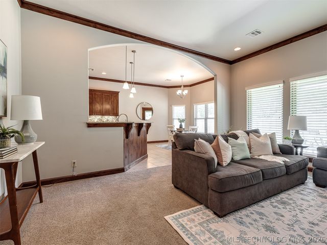 2125 Turtle Creek Street, Bartlesville, OK 74006