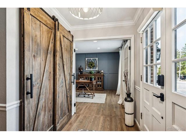 6809 S Niagara Ct, Centennial, CO 80112