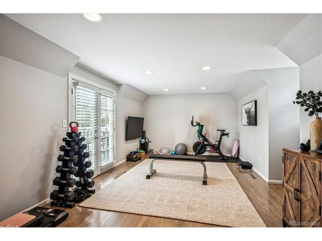 6809 S Niagara Ct, Centennial, CO 80112