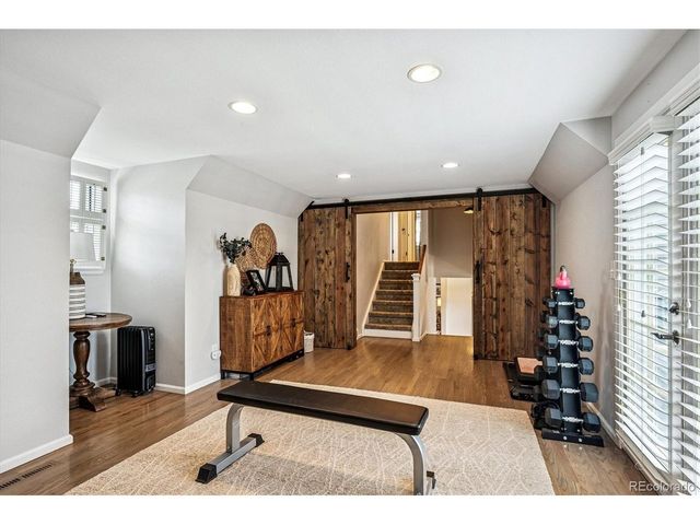 6809 S Niagara Ct, Centennial, CO 80112