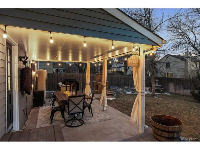 6809 S Niagara Ct, Centennial, CO 80112