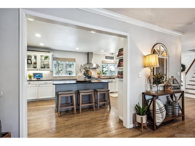 6809 S Niagara Ct, Centennial, CO 80112