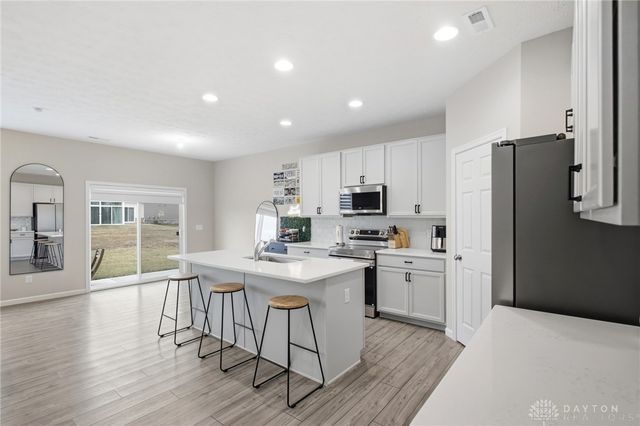 515 Kilkenny Court, Bellbrook, OH 45440