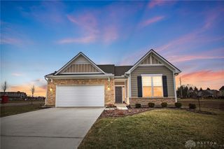 515 Kilkenny Court, Bellbrook, OH 45440