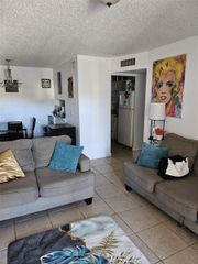 1838 Abbey Road 208, West Palm Beach, FL 33415