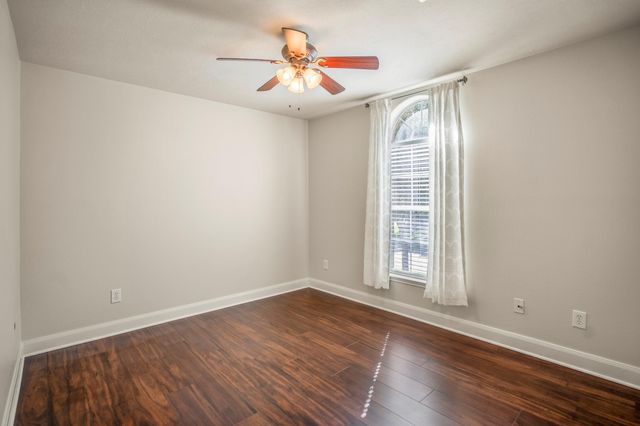 22722 Wixford Lane, Tomball, TX 77375