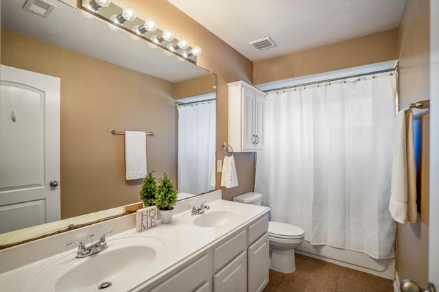 22722 Wixford Lane, Tomball, TX 77375