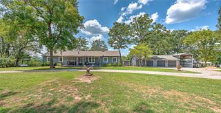 82 County Road 327, Berryville, AR 72616