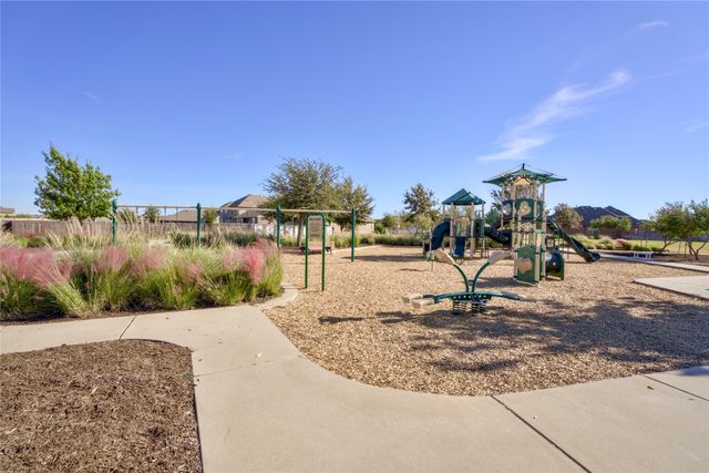 2813 Upland Trail Lane, Aubrey, TX 76227