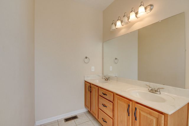 1625 Apache Way, Clarksville, TN 37042
