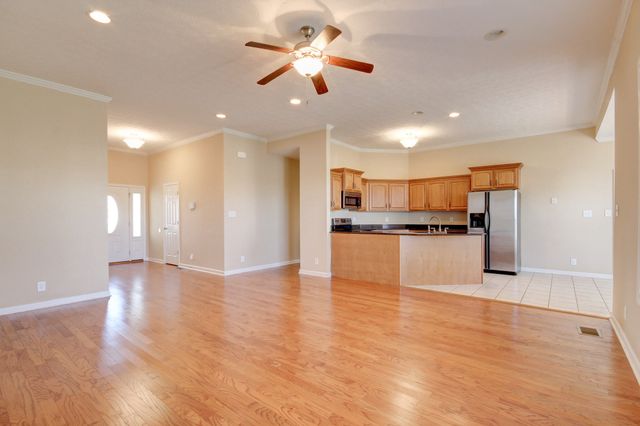 1625 Apache Way, Clarksville, TN 37042